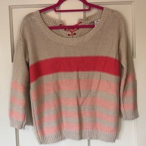 Adorable, comfy knit sweater!